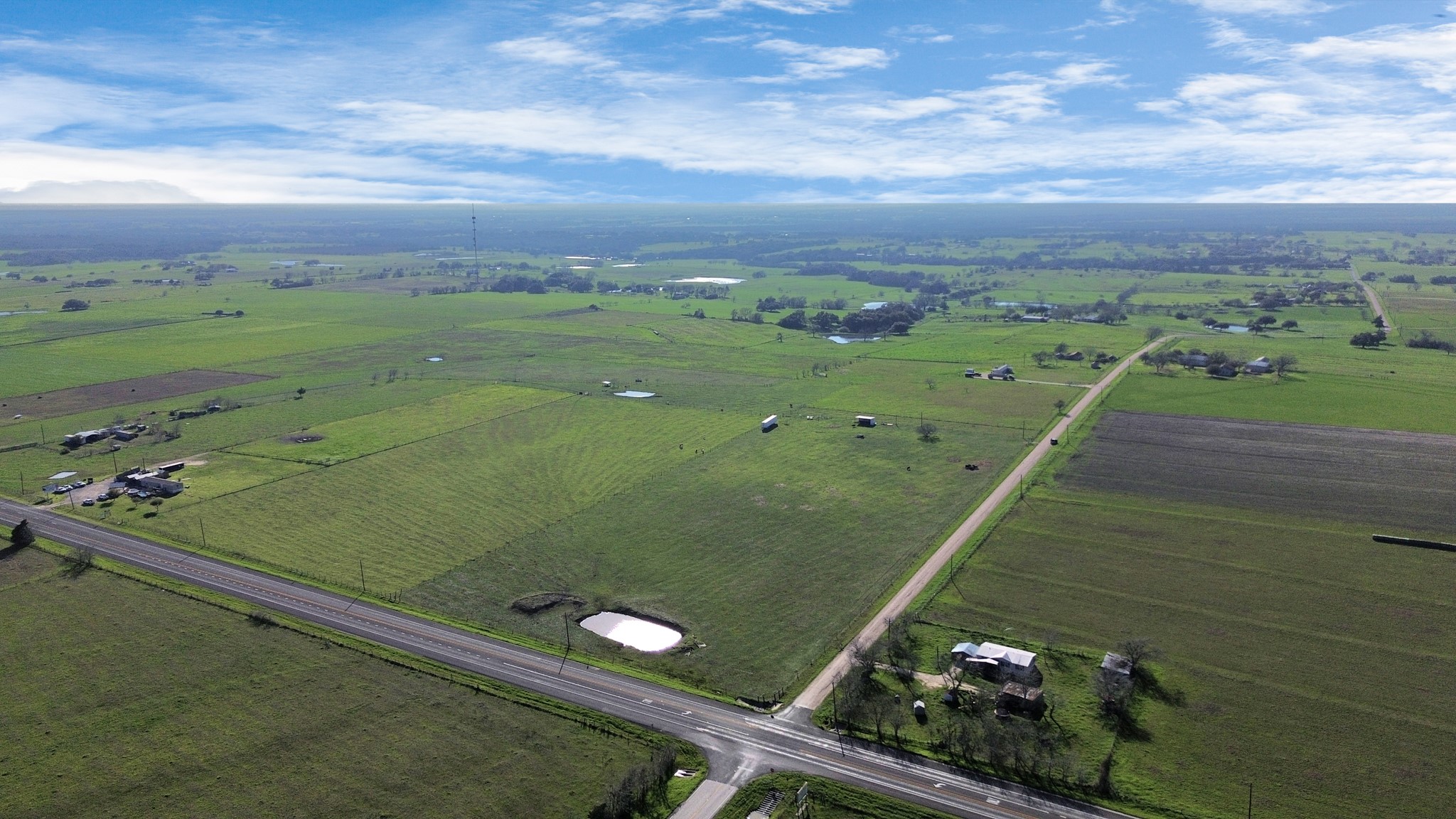 260 High Hill Road Schulenburg, TX 78956 - Photo 10 of 24
