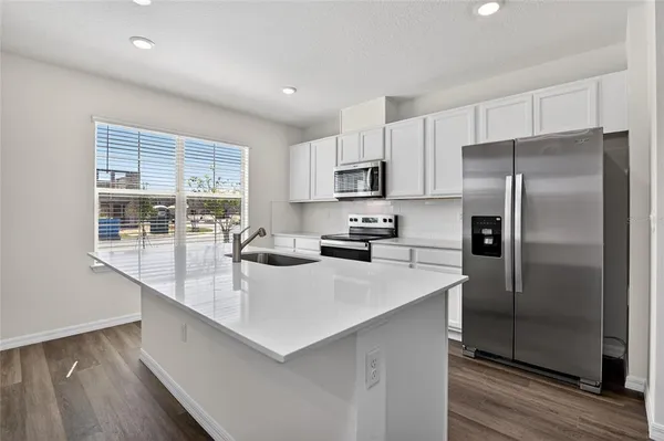 $2,595 | 16587 Barbours Crk Way, Winter Garden, FL 34787