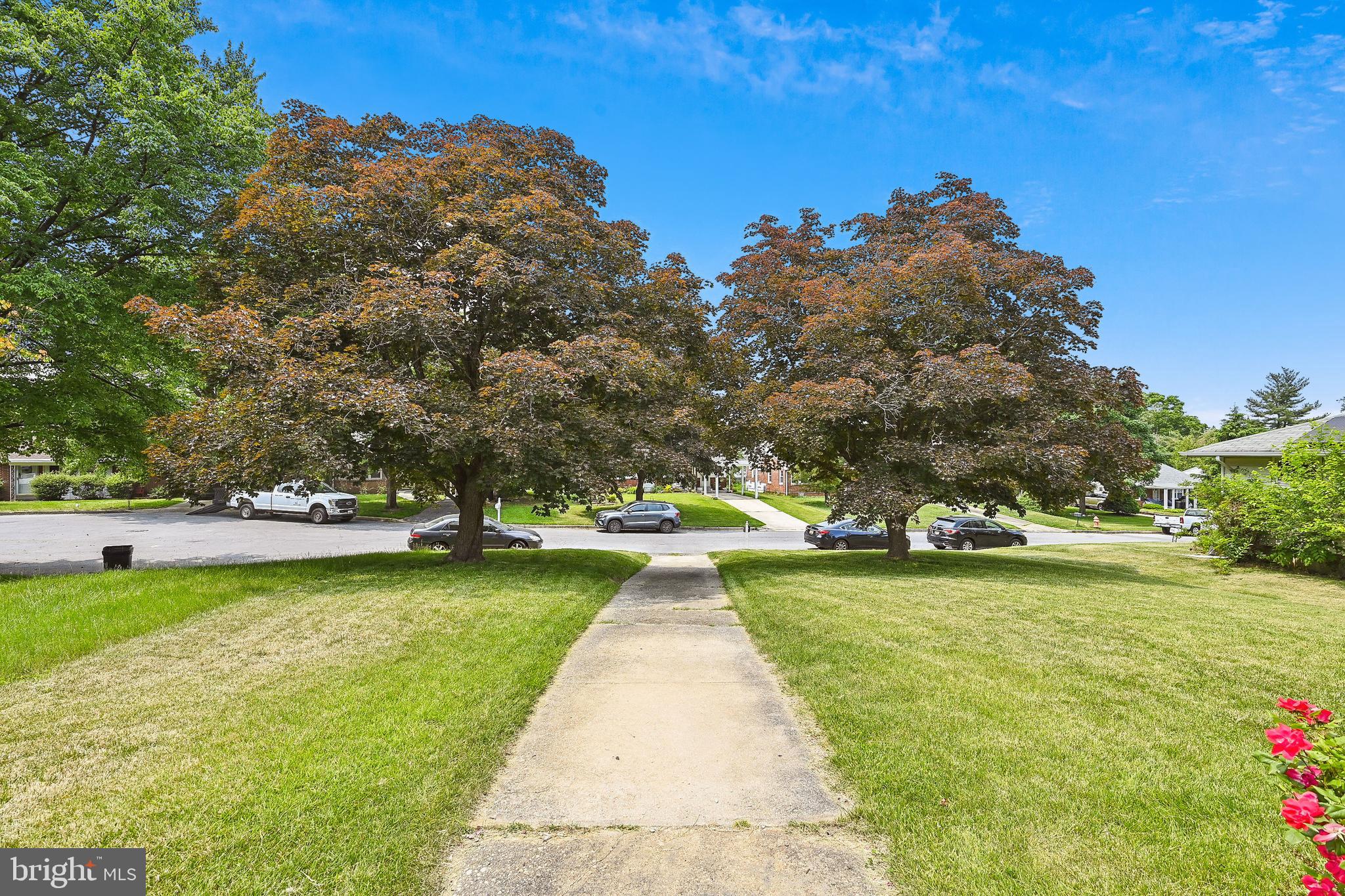 1405 Shefford Road Baltimore, MD 21239 - Photo 3 of 36
