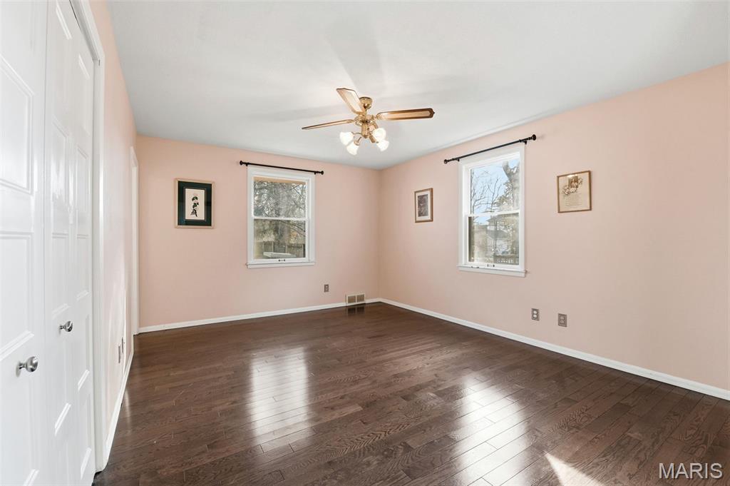 426 Darst Road Ferguson, MO 63135 - Photo 13 of 40