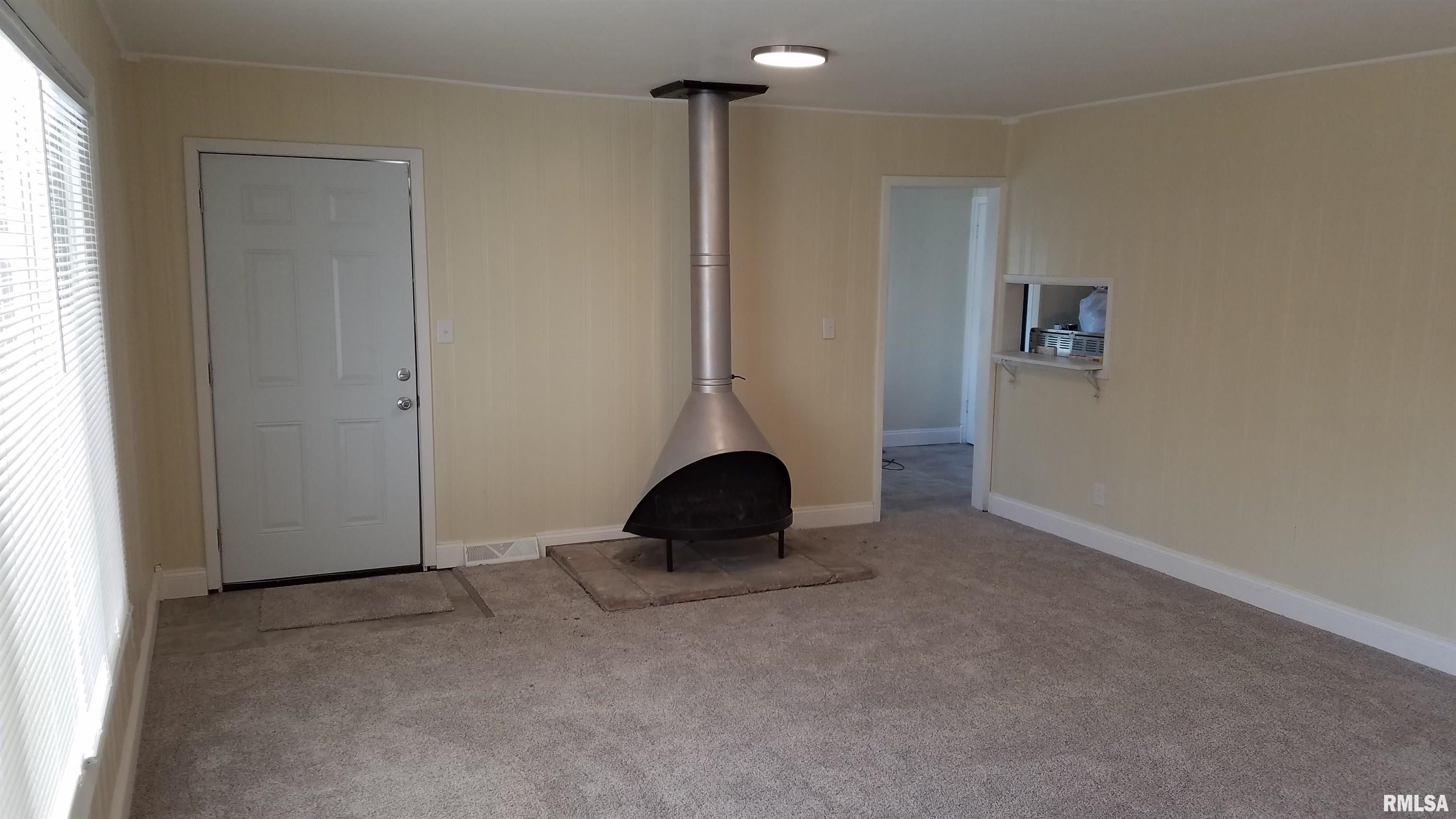 2 Manor Court Springfield, IL 62703 - Photo 5 of 10