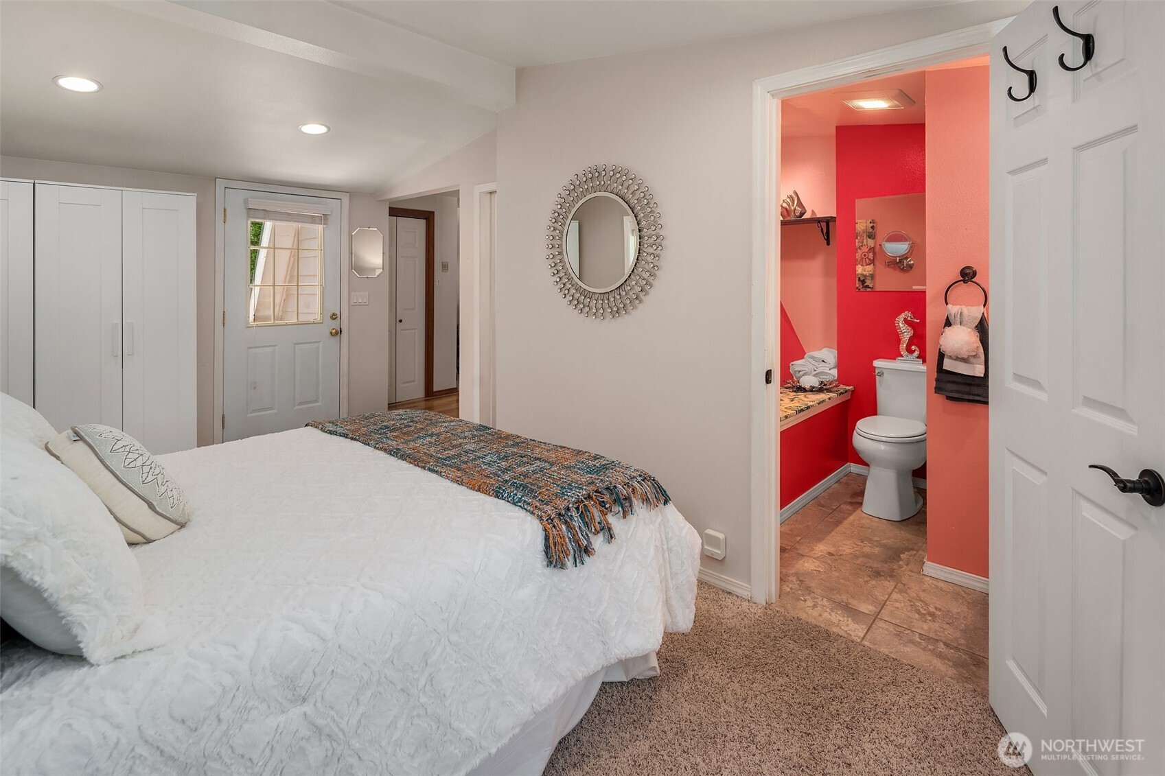 121 Northeast Cherokee Beach Road Belfair, WA 98528 - Photo 14 of 33