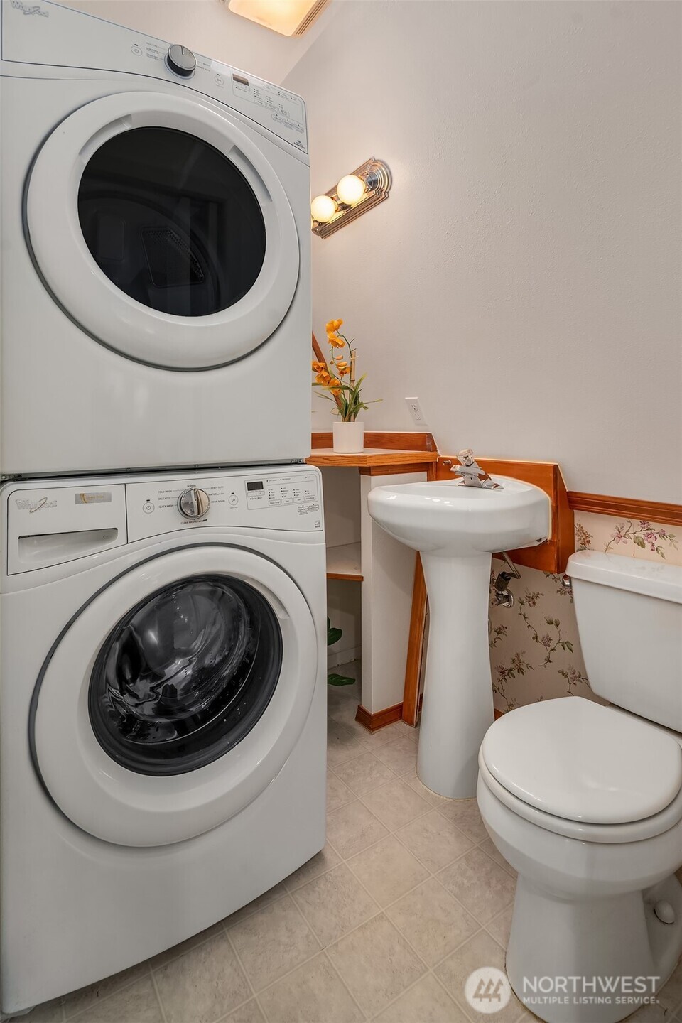 121 Northeast Cherokee Beach Road Belfair, WA 98528 - Photo 16 of 33