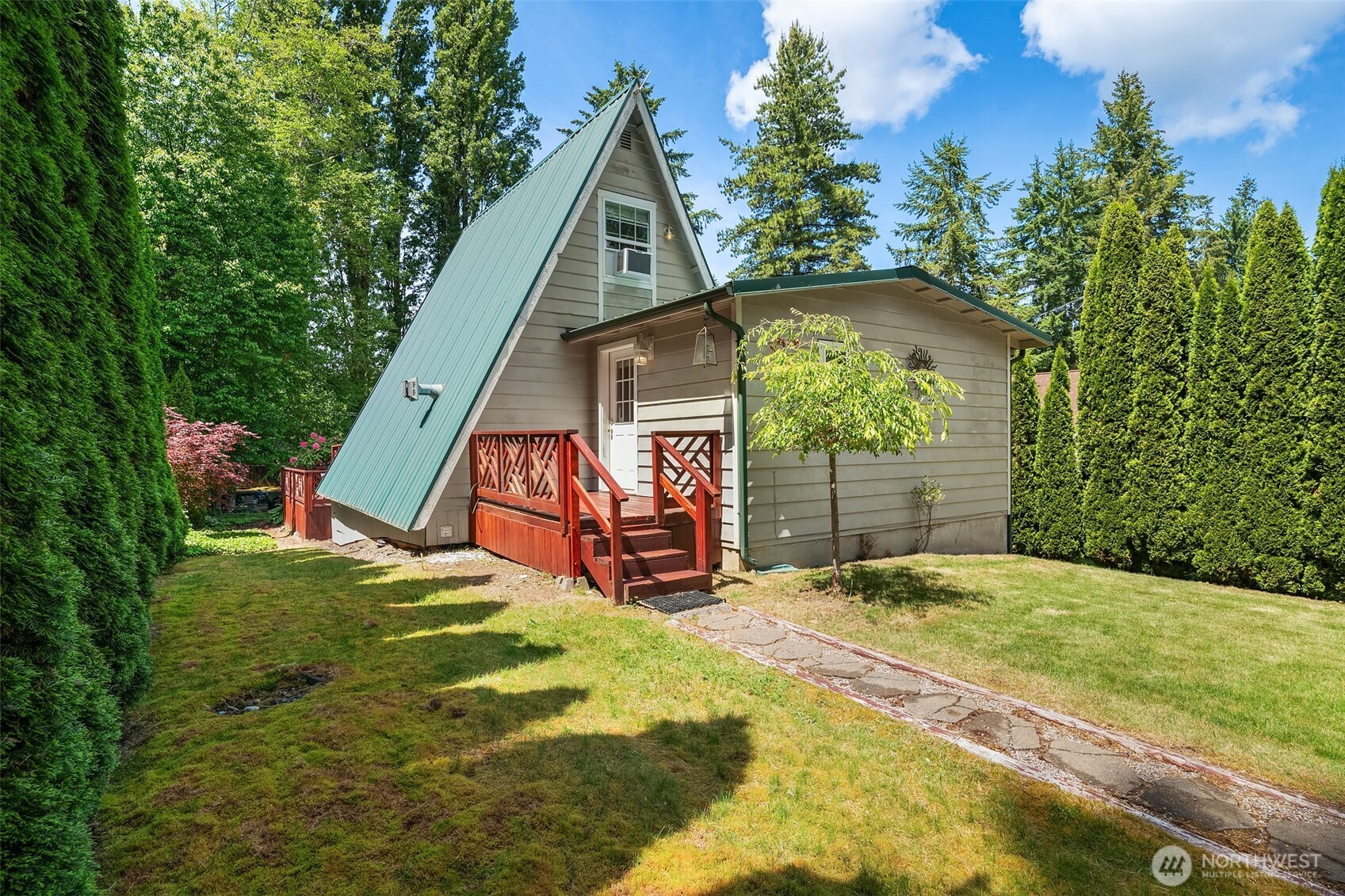 121 Northeast Cherokee Beach Road Belfair, WA 98528 - Photo 18 of 33