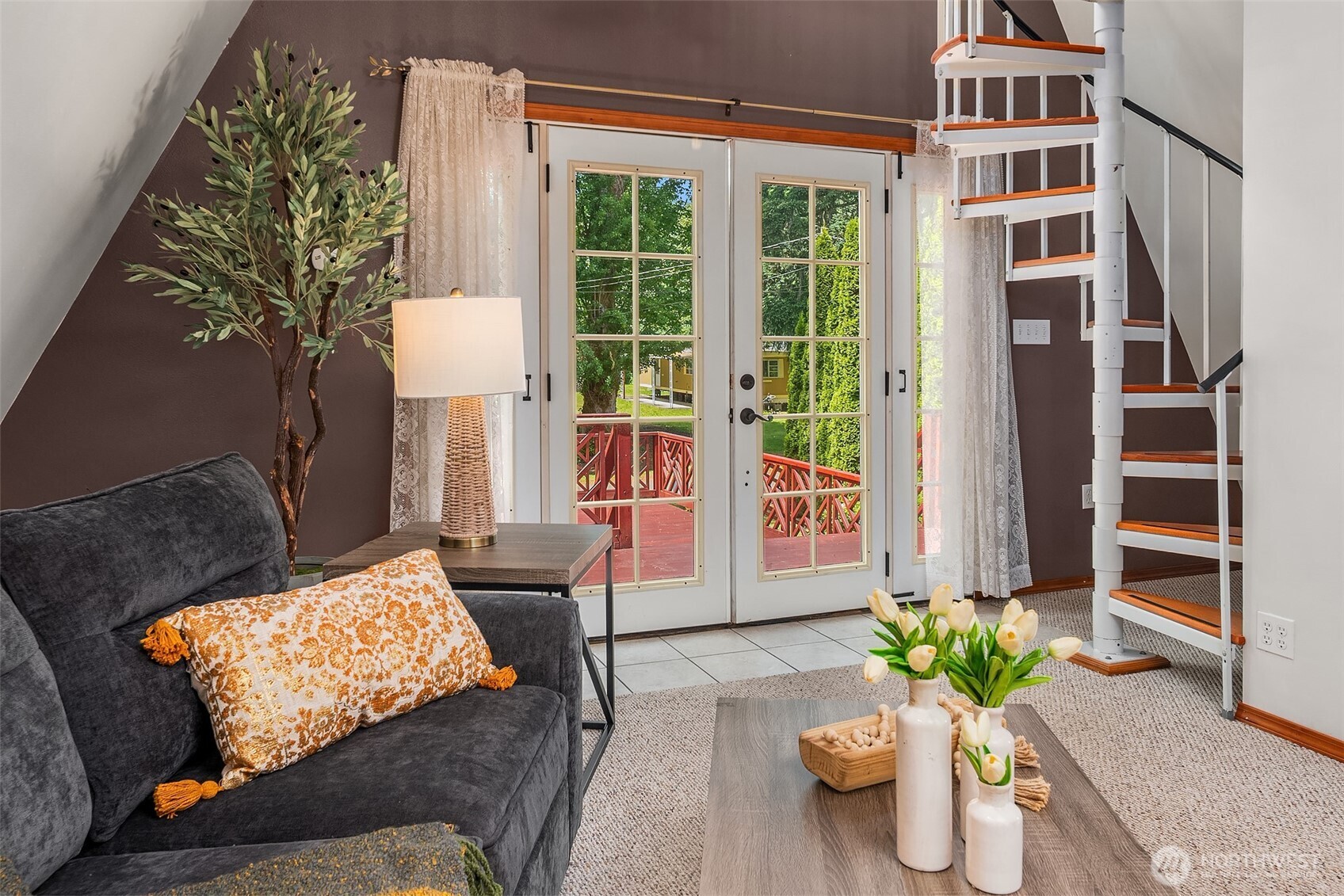 121 Northeast Cherokee Beach Road Belfair, WA 98528 - Photo 4 of 33