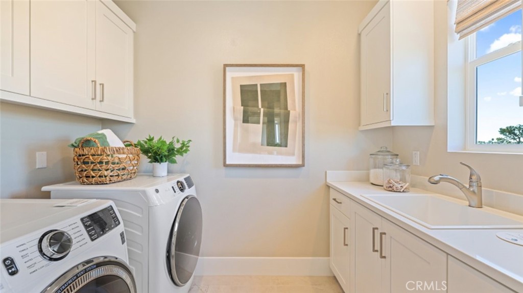 412 Shrike Irvine, CA 92618 - Photo 44 of 56 Photos shown are of model only- not actual homesite.