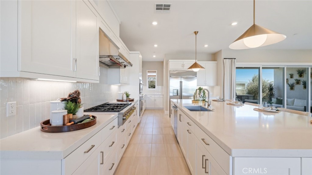 412 Shrike Irvine, CA 92618 - Photo 5 of 56 Photos shown are of model only- not actual homesite.