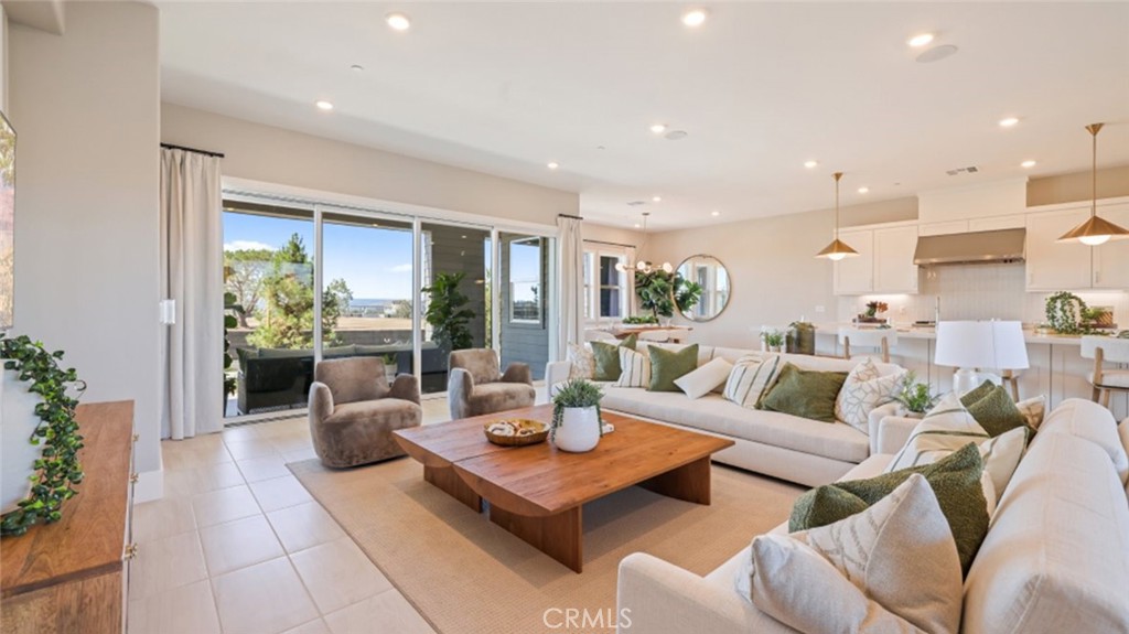 412 Shrike Irvine, CA 92618 - Photo 10 of 56 Photos shown are of model only- not actual homesite.