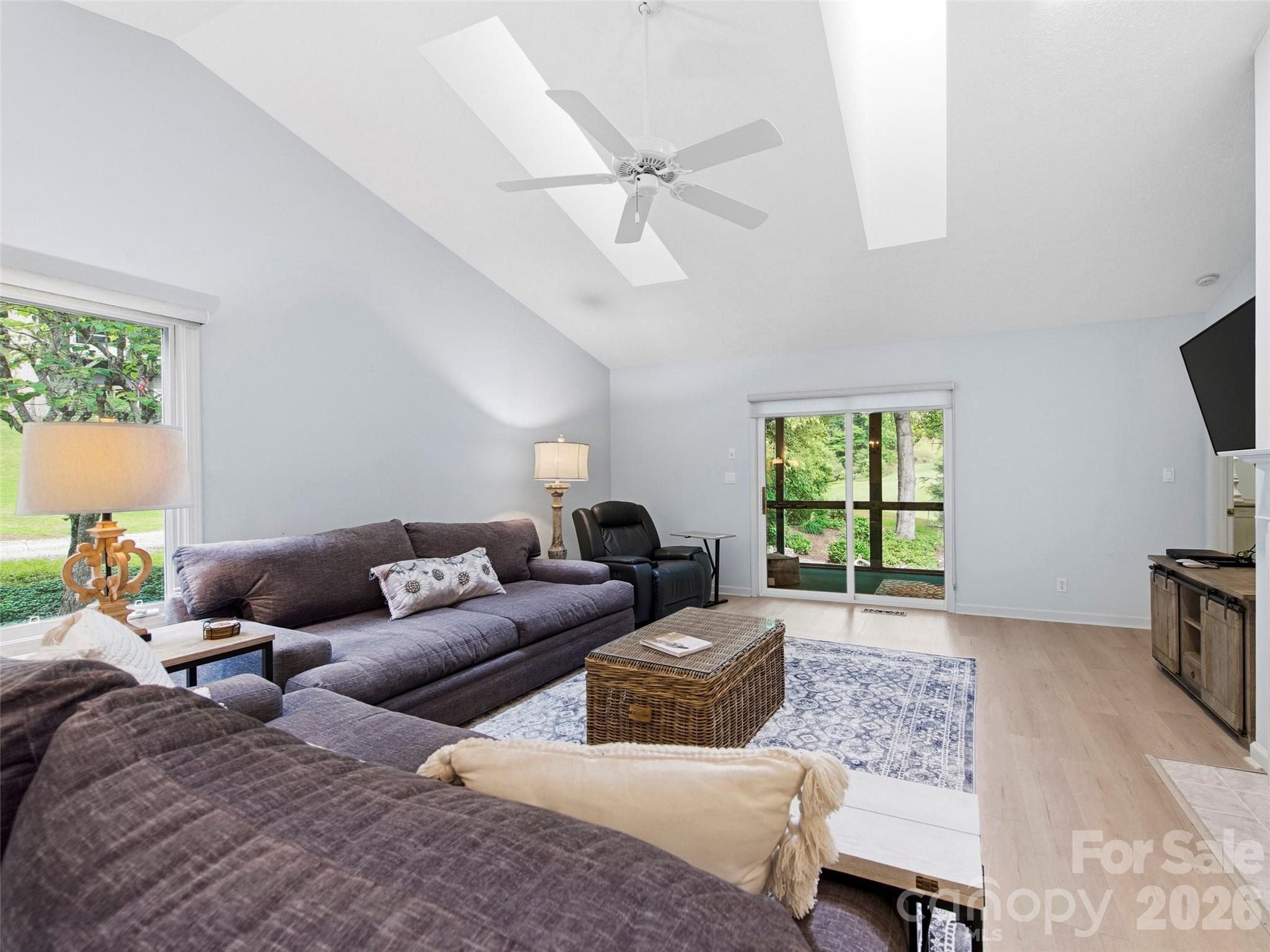 83 Laurel Ridge Place Hendersonville, NC 28739 - Photo 5 of 27