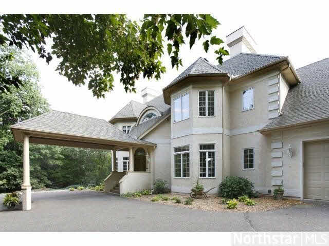 12 East Oaks Road North Oaks, MN 55127 - Photo 1 of 18 Gallery Image 1