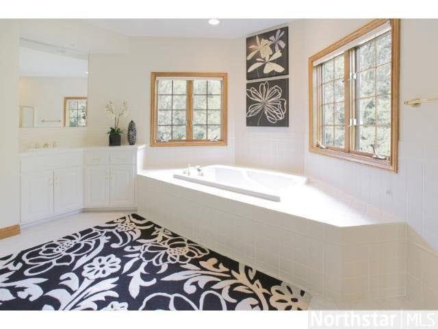 12 East Oaks Road North Oaks, MN 55127 - Photo 15 of 18 Gallery Image 15