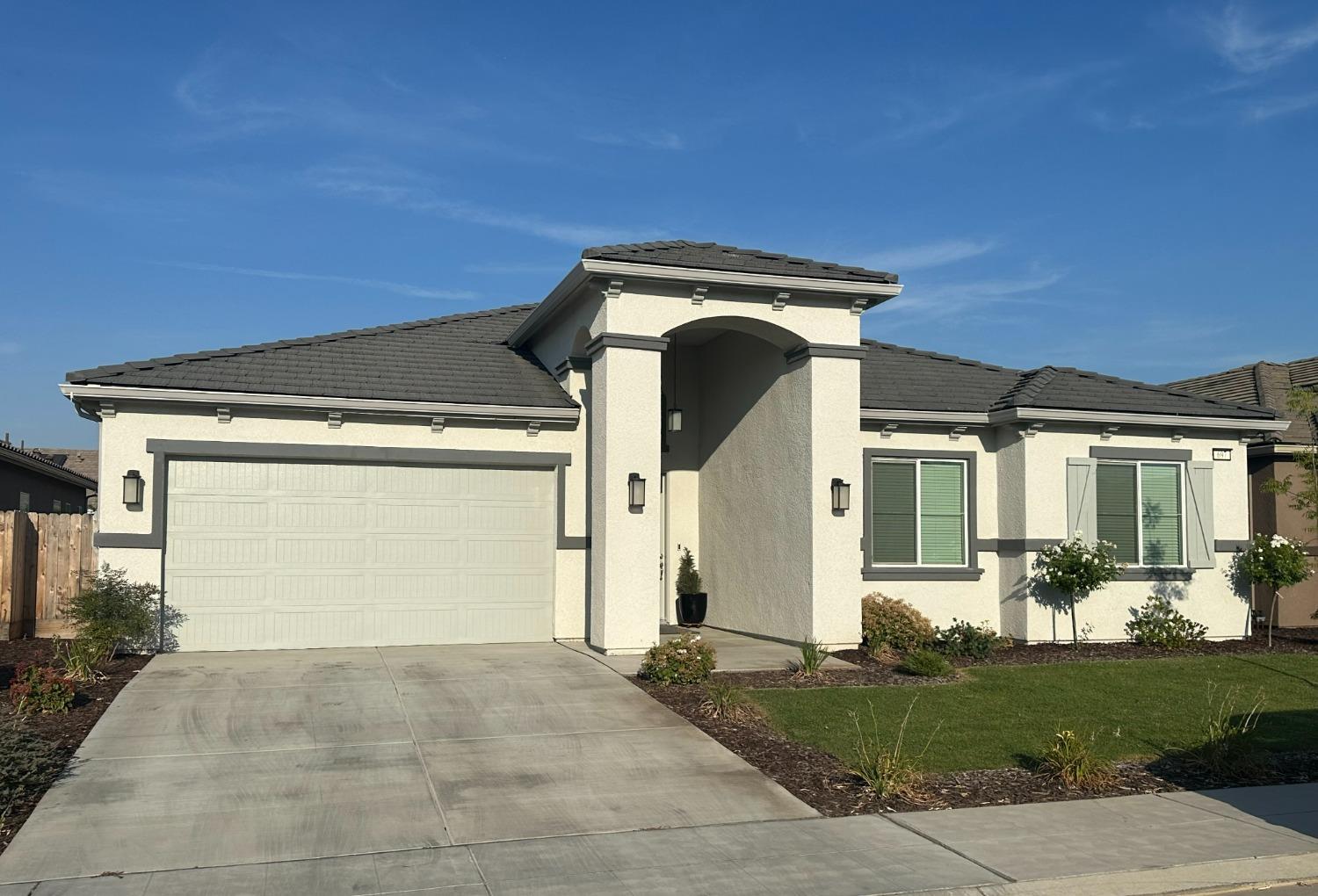 697 Alpine Way Madera, CA 93636 - Photo 1 of 1 Gallery Image 1