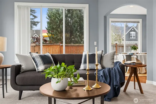 $699,000 | 1801 30th Avenue Southwest, Puyallup, WA 98373