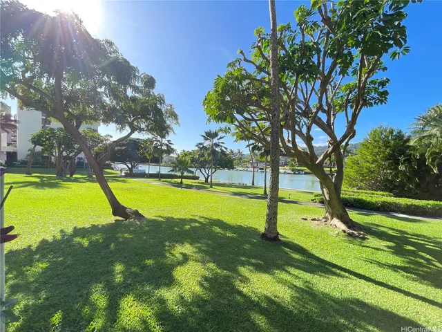 $3,950 | 500 Lunalilo Home Road, Unit 21J, Honolulu, HI 96825