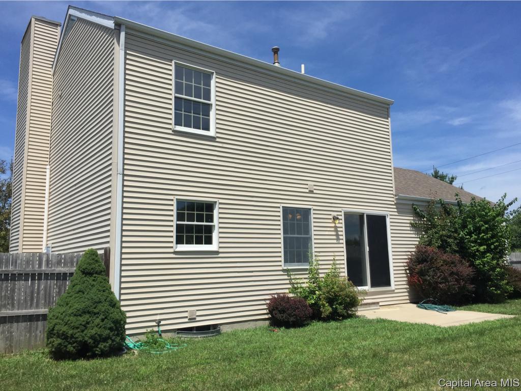 3828 Viking Boulevard Springfield, IL 62712 - Photo 23 of 27 Gallery Image 23