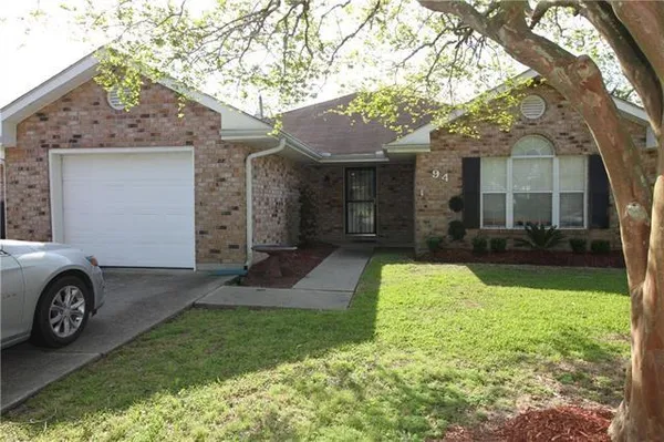 $1,900 | 94 Ormond Meadows Drive, Destrehan, LA 70047