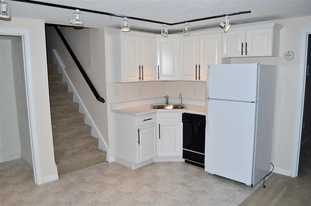 97 Suomi Road, Unit 97 Quincy, MA 02169 - Photo 24 of 30 Gallery Image 24