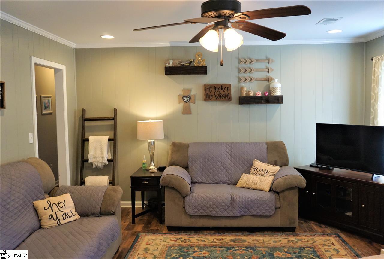 2411 Lindale Road Anderson, SC 29621 - Photo 5 of 35