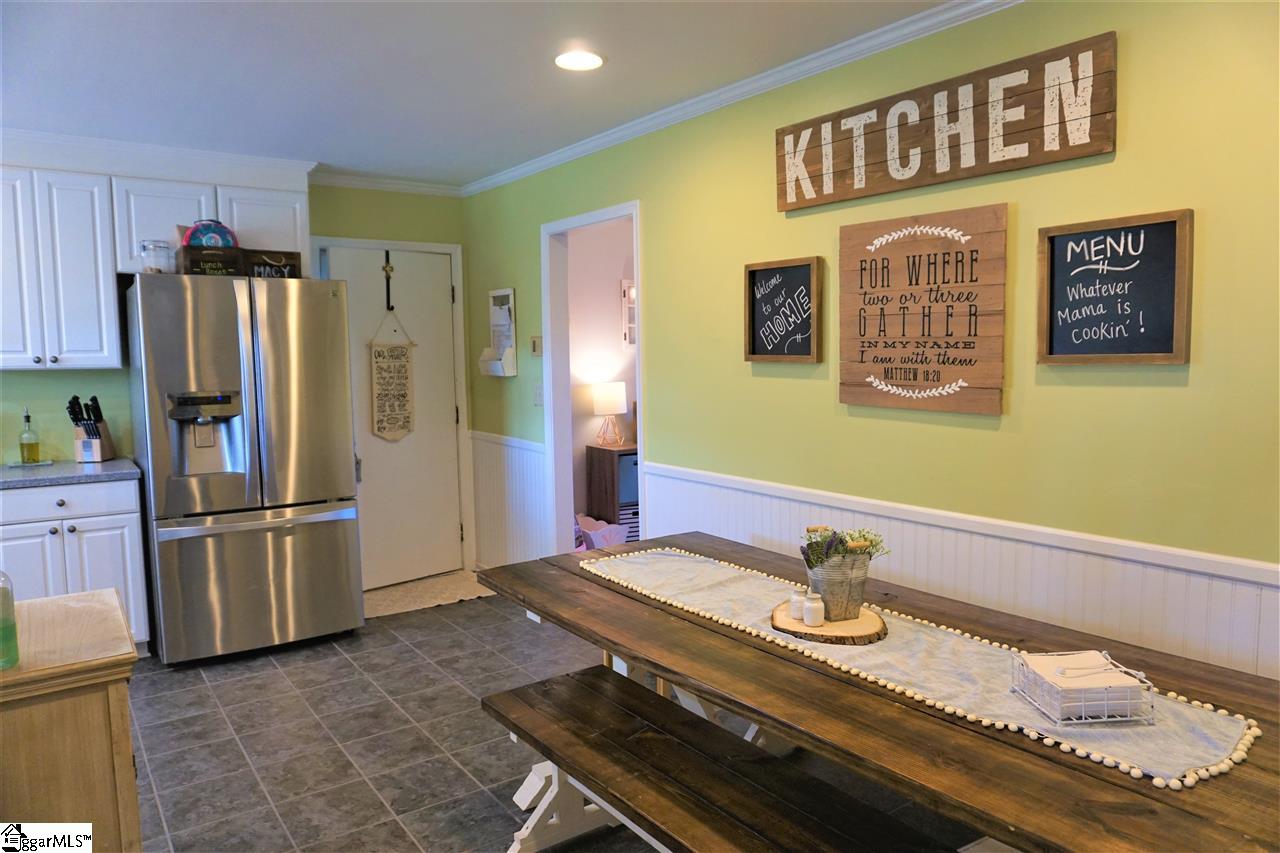 2411 Lindale Road Anderson, SC 29621 - Photo 7 of 35