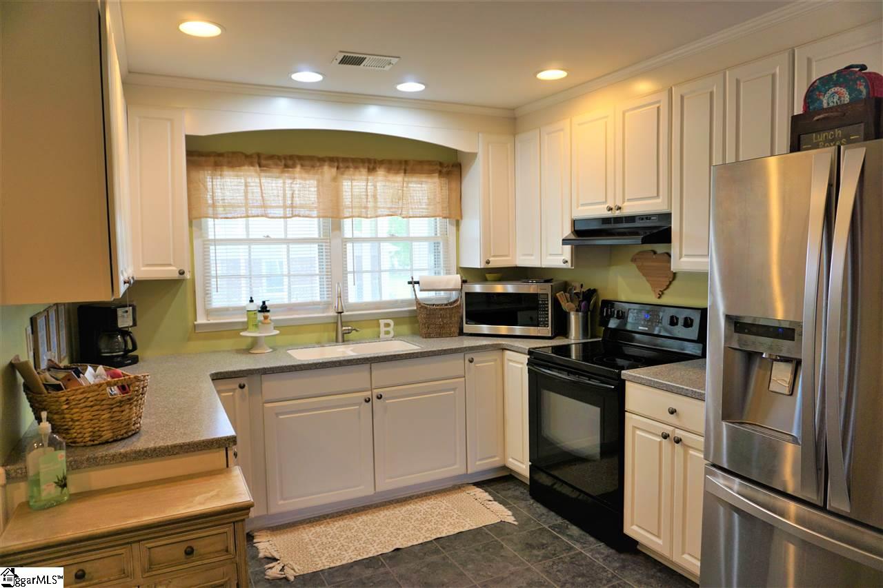2411 Lindale Road Anderson, SC 29621 - Photo 8 of 35