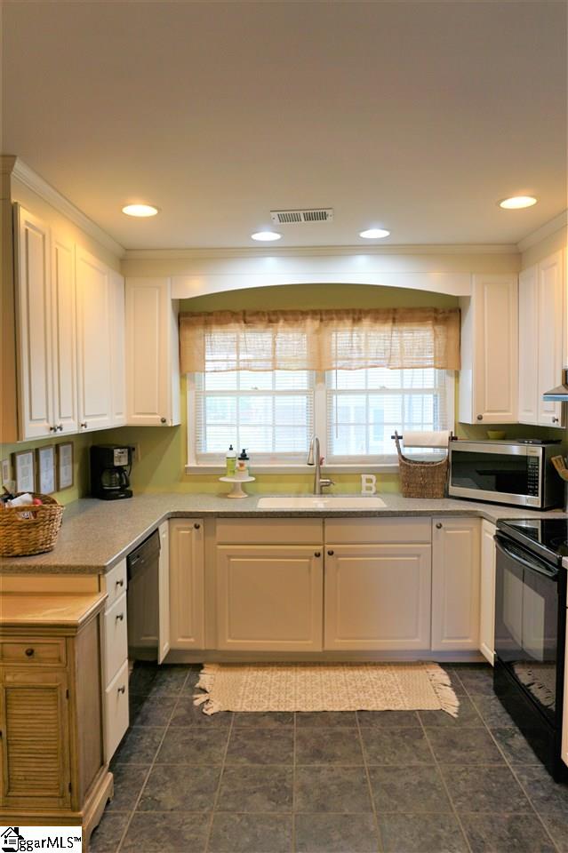 2411 Lindale Road Anderson, SC 29621 - Photo 10 of 35