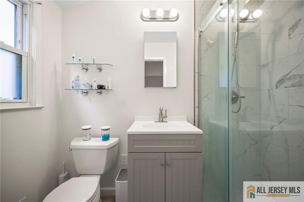 15 Kings Road East Brunswick, NJ 08816 - Photo 15 of 44 Gallery Image 15