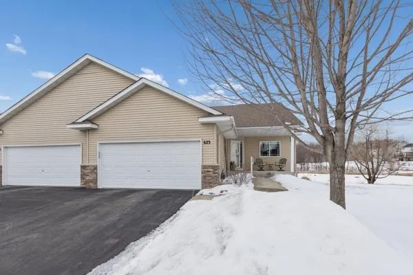 $379,900 | 623 Amber Lane, Buffalo, MN 55313