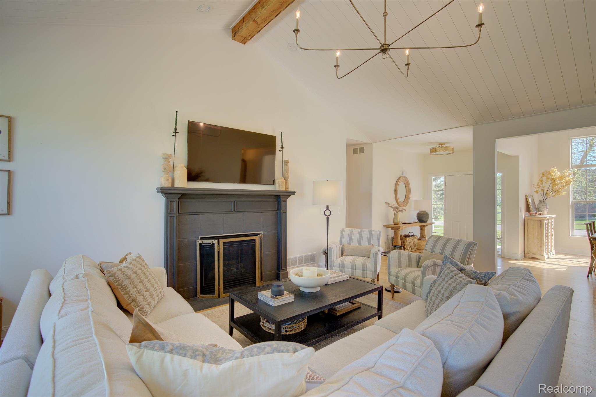9040 Copper Ridge Drive Davison, MI 48423 - Photo 8 of 79 Gallery Image 8