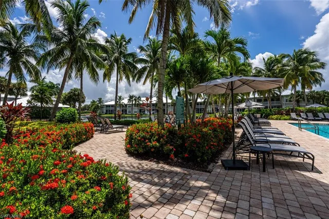 a view of outdoor space yard and patio