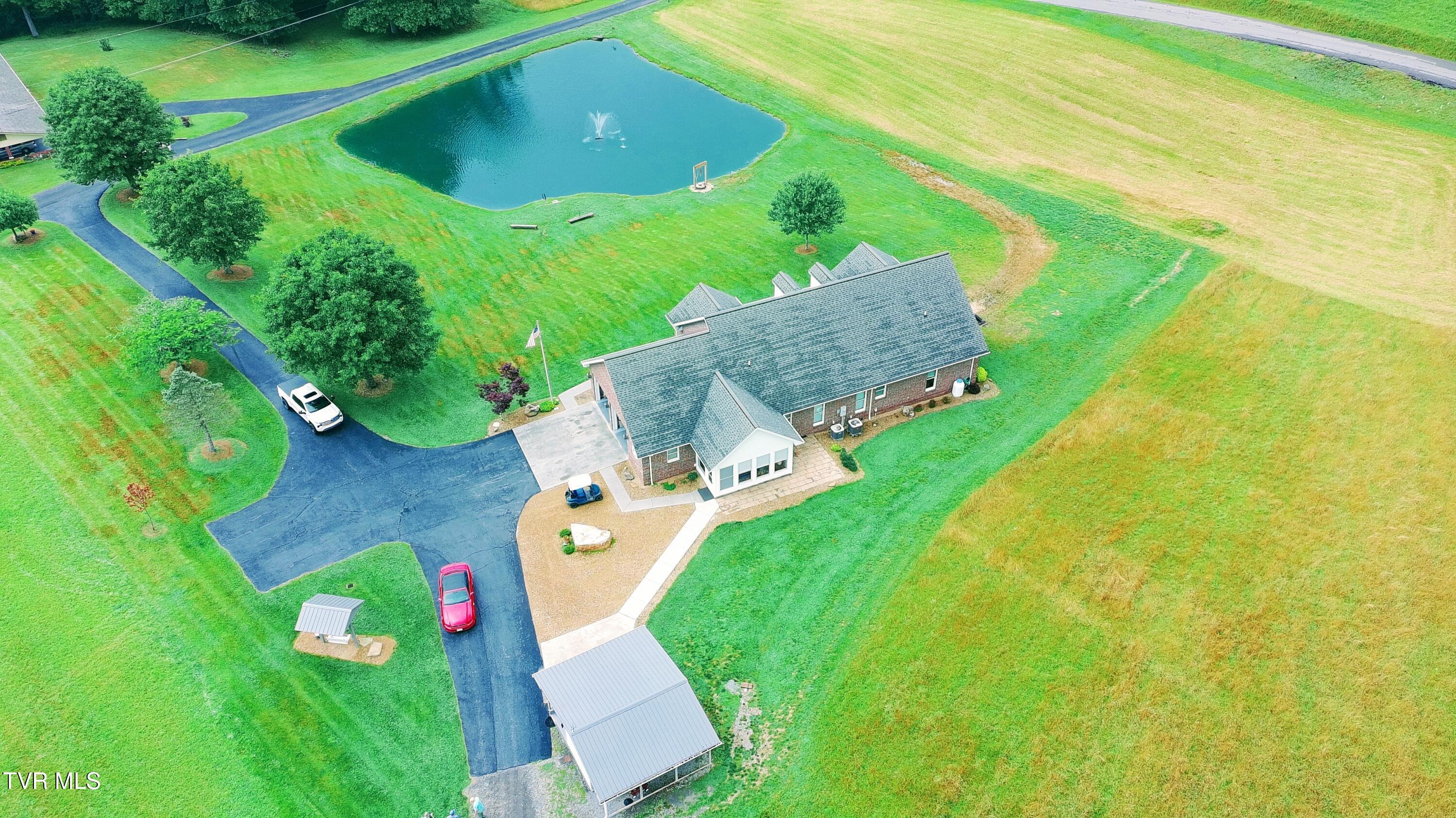 163 Dixie Road Clintwood, VA 24228 - Photo 3 of 57 5999