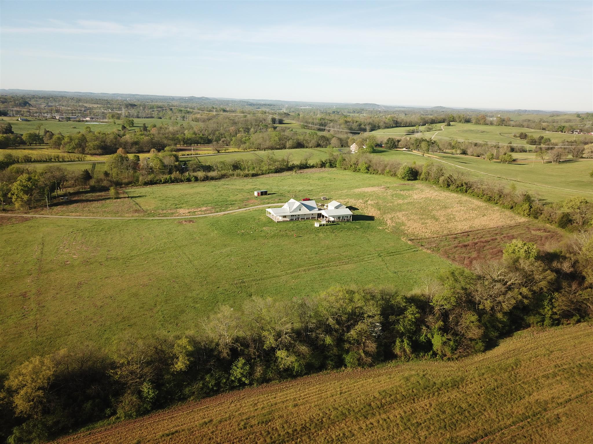 2391 Darks Mill Road Columbia, TN 38401 - Photo 3 of 13 Gallery Image 3