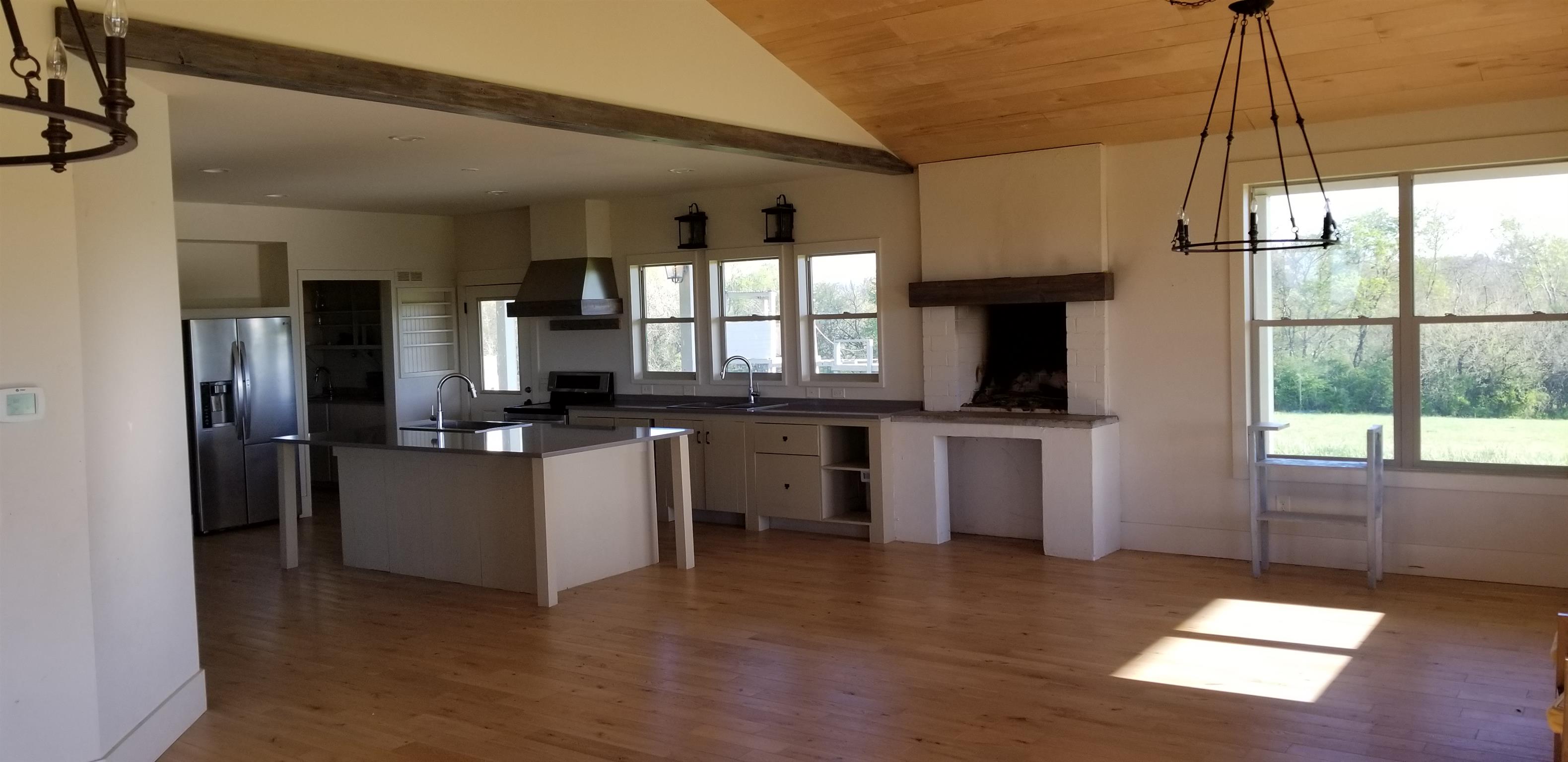 2391 Darks Mill Road Columbia, TN 38401 - Photo 6 of 13 Gallery Image 6