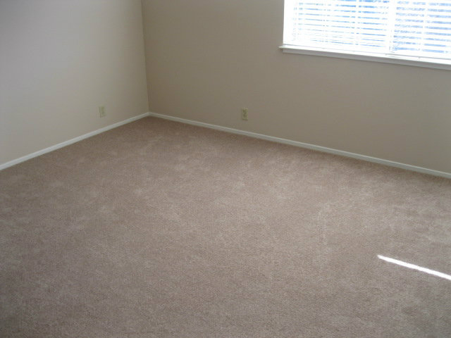 7246 Lotus Way Aptos, CA 95003 - Photo 10 of 17 a room that has a window