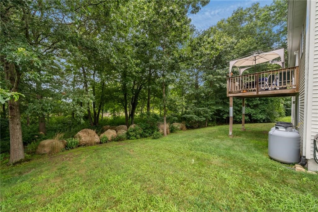 30 Fieldstone Way Westerly, RI 02891 - Photo 6 of 28 Gallery Image 6
