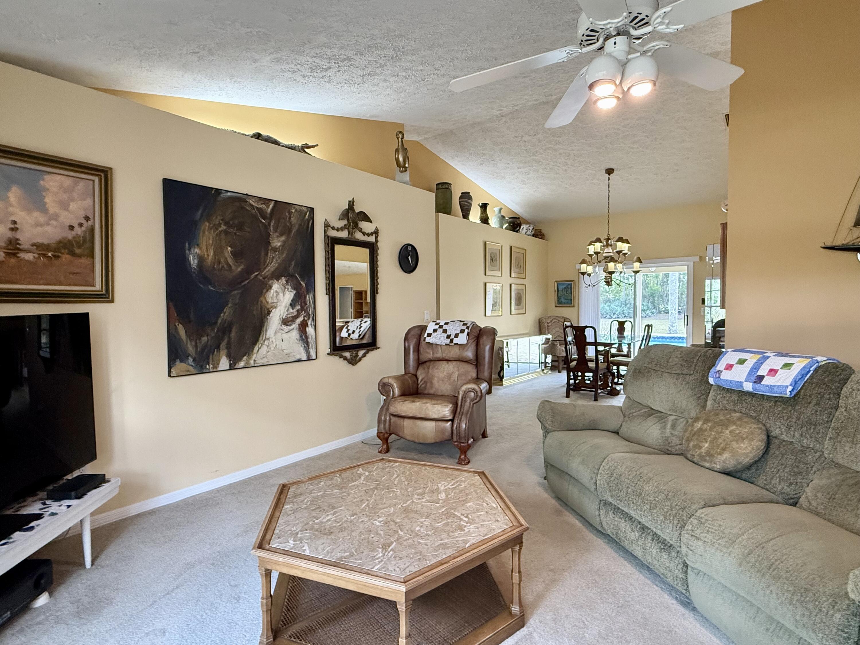 2884 Southeast Ranch Acres Circle Jupiter, FL 33478 - Photo 28 of 93 living room