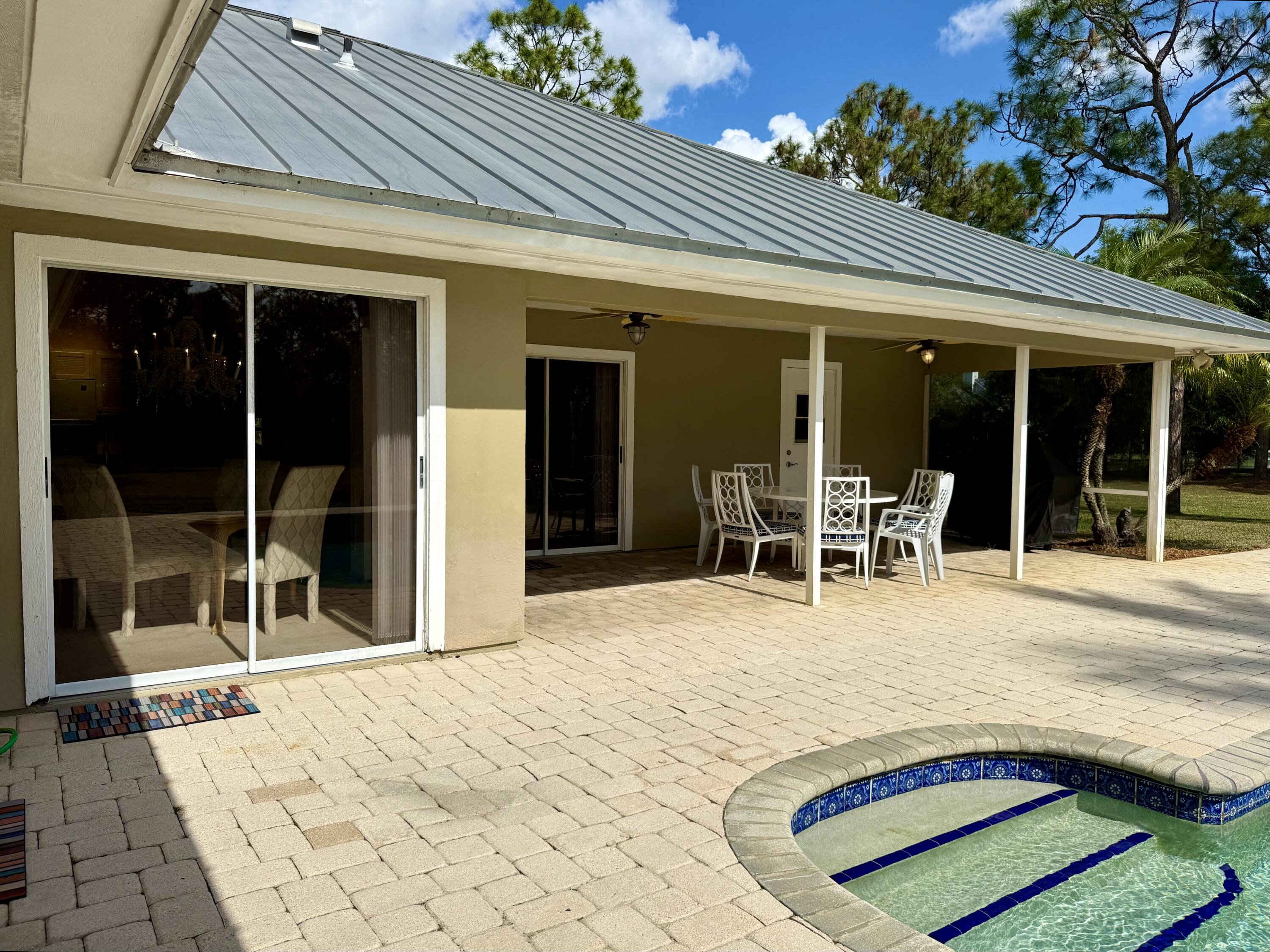 2884 Southeast Ranch Acres Circle Jupiter, FL 33478 - Photo 74 of 93 patio