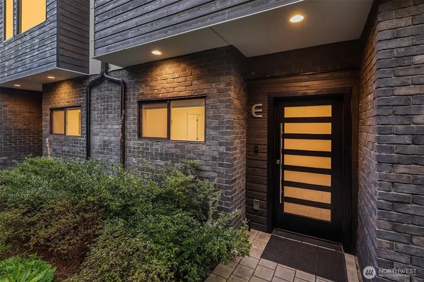 $830,000 | 17342 Bothell Way Northeast, Unit H, Bothell, WA 98011