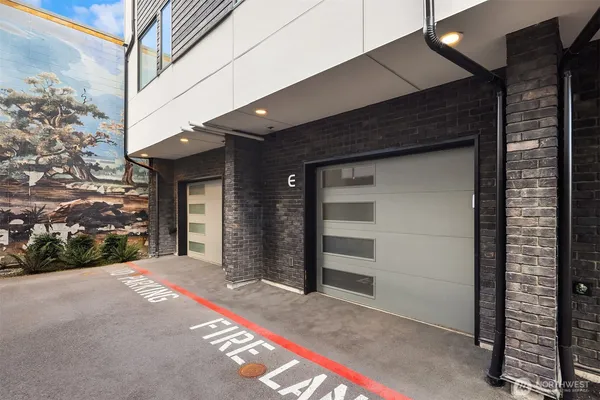 $830,000 | 17342 Bothell Way Northeast, Unit H, Bothell, WA 98011