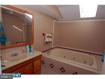 403 Echo Dell Road Downingtown, PA 19335 - Photo 12 of 12 Bathroom