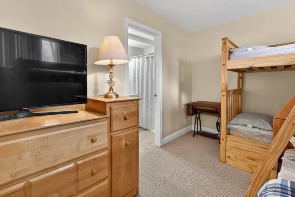$259,900 | 9 Treetop Circle, Unit 111, Laconia, NH 03246