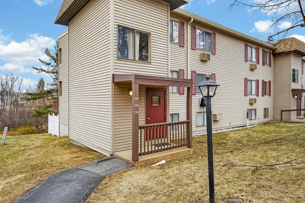 $259,900 | 9 Treetop Circle, Unit 111, Laconia, NH 03246