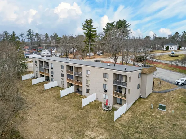 $259,900 | 9 Treetop Circle, Unit 111, Laconia, NH 03246
