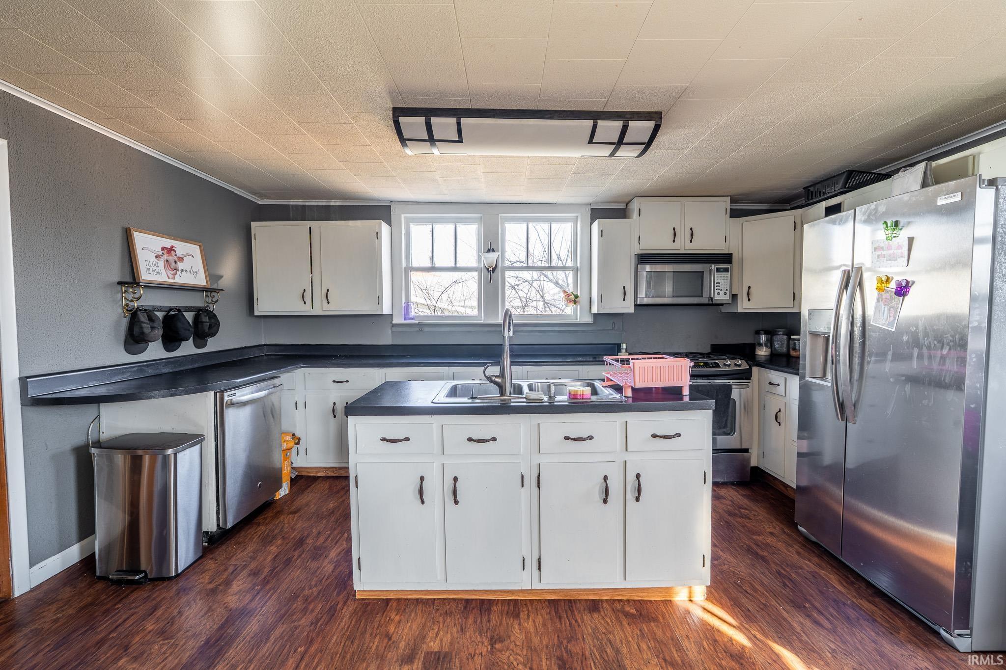 447 Stitt Street Wabash, IN 46992 - Photo 13 of 23