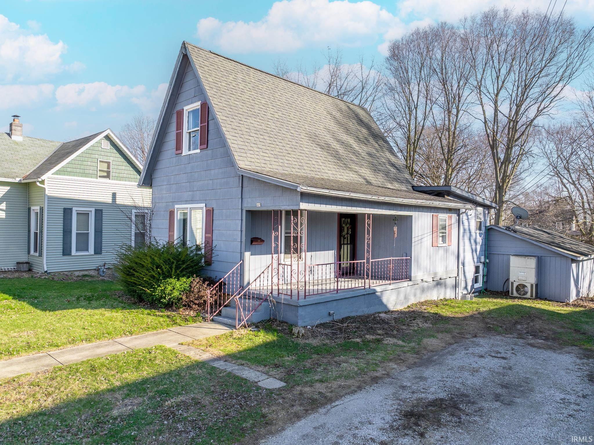 447 Stitt Street Wabash, IN 46992 - Photo 4 of 23