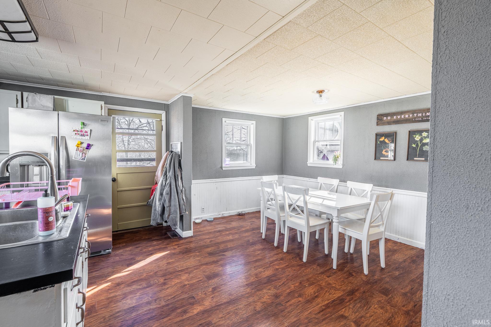 447 Stitt Street Wabash, IN 46992 - Photo 10 of 23