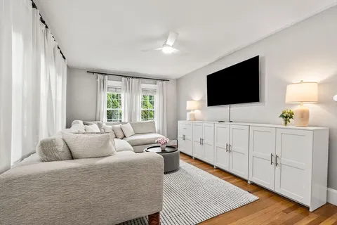$569,000 | 31 Sycamore Street, Lowell, MA 01852