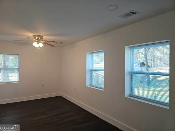 $1,800 | 51 1st Street, Concord, GA 30206