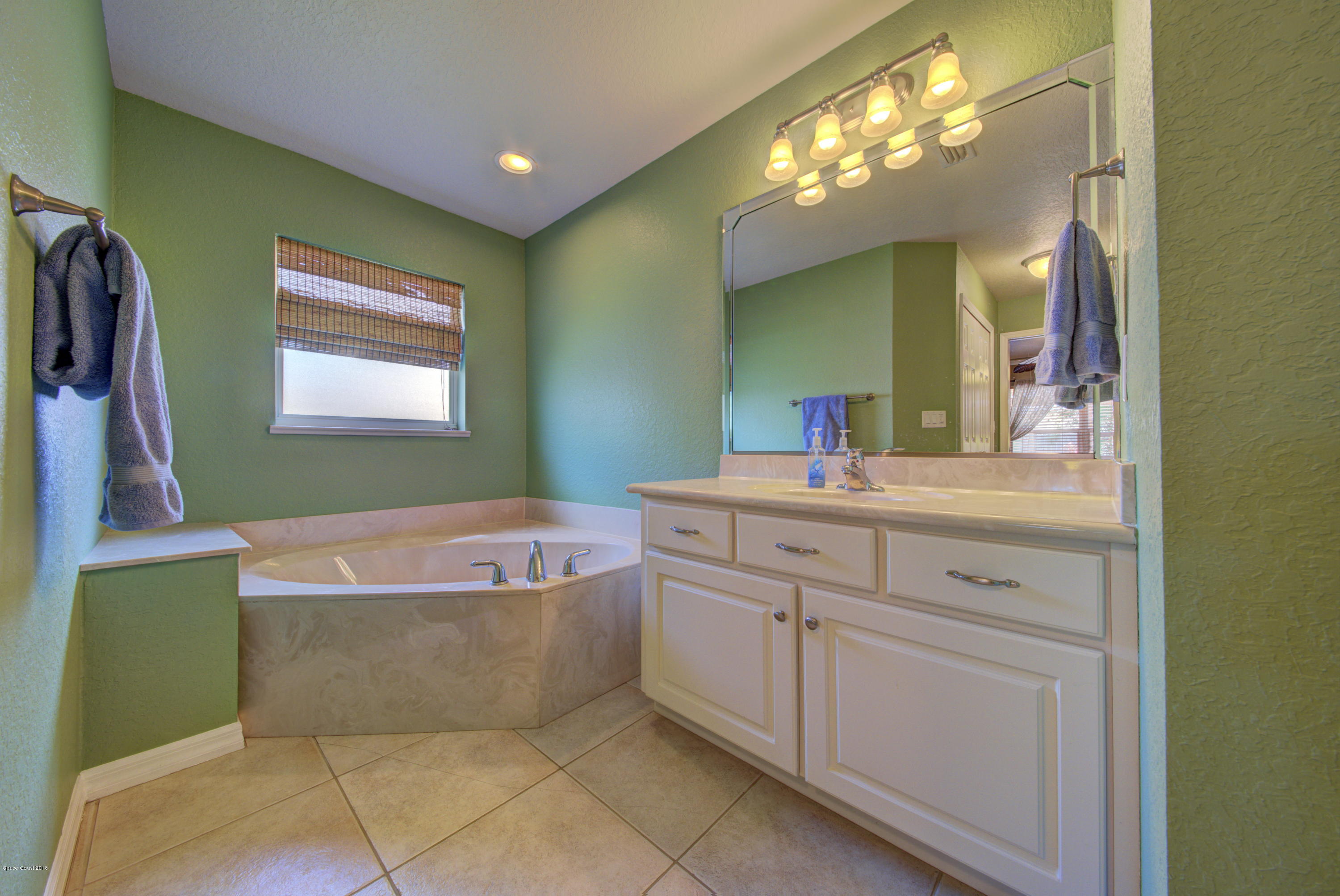 5640 Holden Road Cocoa, FL 32927 - Photo 26 of 42 Master Bath