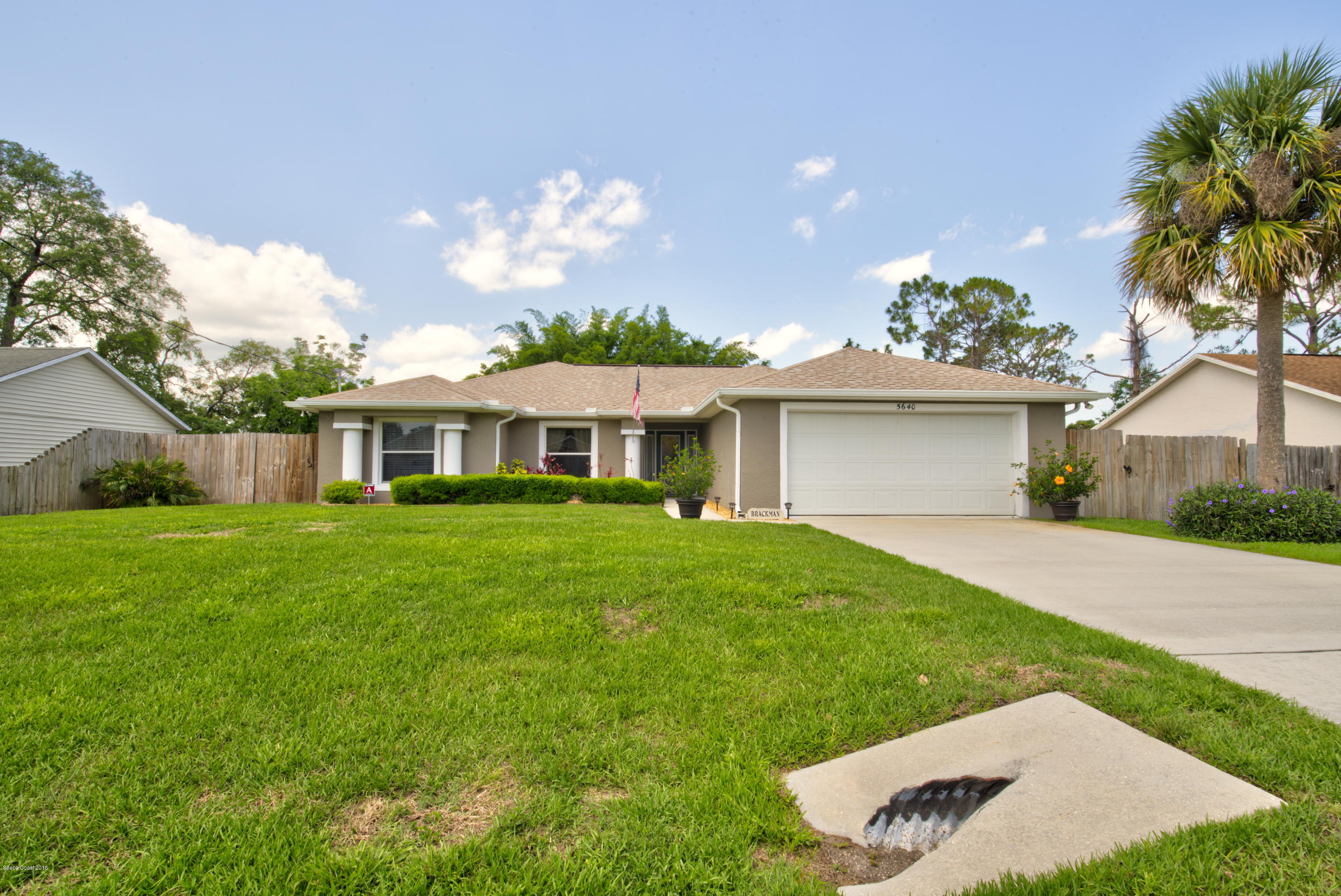 5640 Holden Road Cocoa, FL 32927 - Photo 4 of 42 Front View