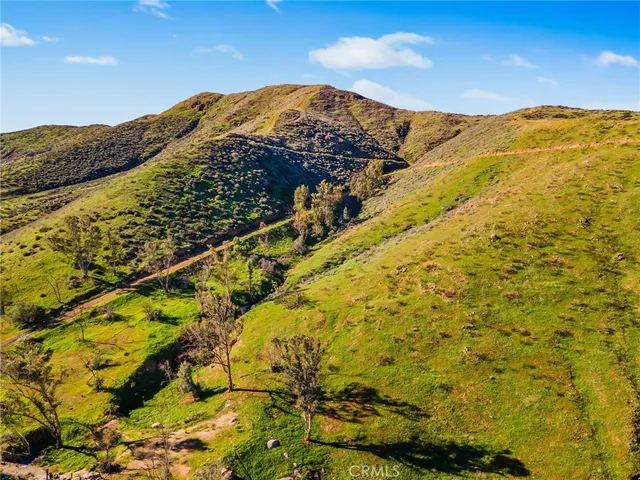 a view of a pathway of a building